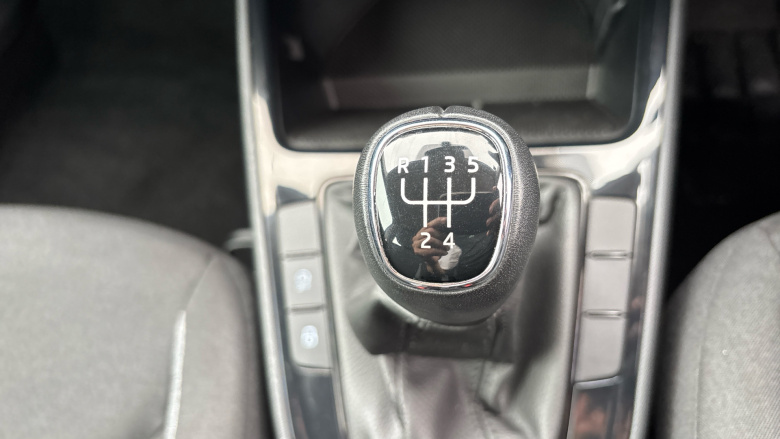 Skoda Fabia 1.0 MPI 80 SE Comfort 5dr Petrol Hatchback